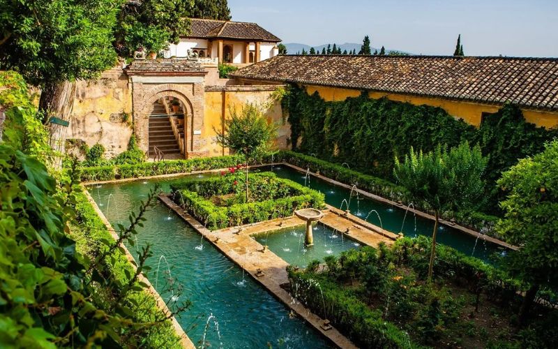 Khám phá Alhambra, viên ngọc quý của Granada, Tây Ban Nha 7