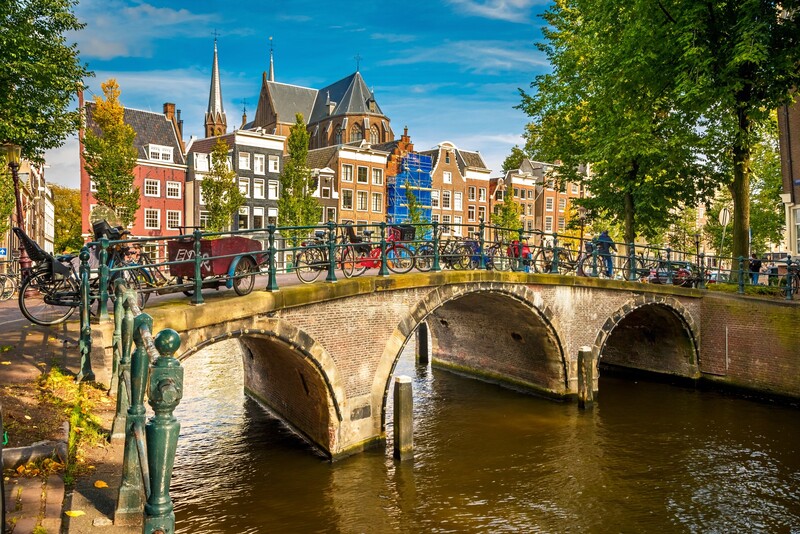 Amsterdam Hà Lan, thành phố cổ kính với vẻ đẹp trữ tình 5