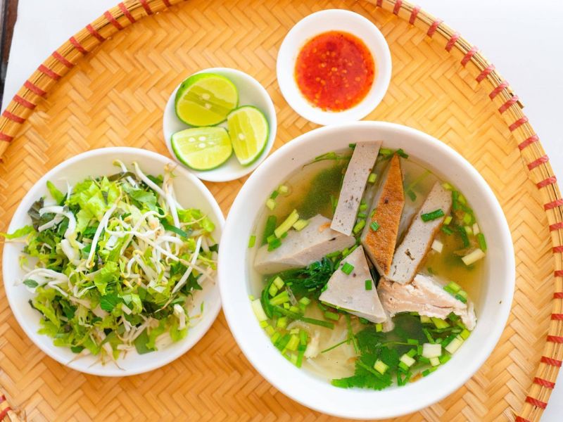 Ăn gì ở Nha Trang? Top 10 đặc sản bạn nhất định thử khi đến đây 11