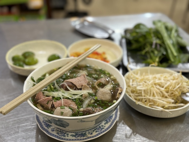 Ăn gì quận 3? Check ngay 15 tọa độ ăn uống nức tiếng 5