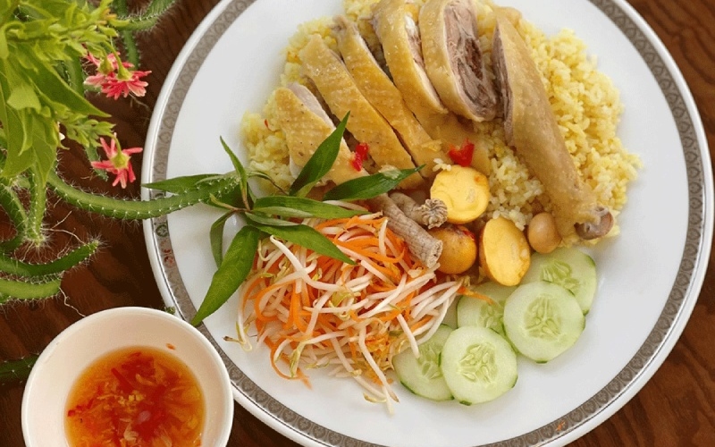 Danh sách 12 món ăn sáng Phú Yên ngon, rẻ, đúng chất miền biển 3