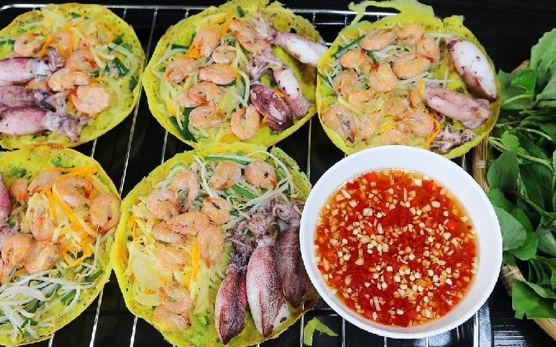 Danh sách 12 món ăn sáng Phú Yên ngon, rẻ, đúng chất miền biển 8