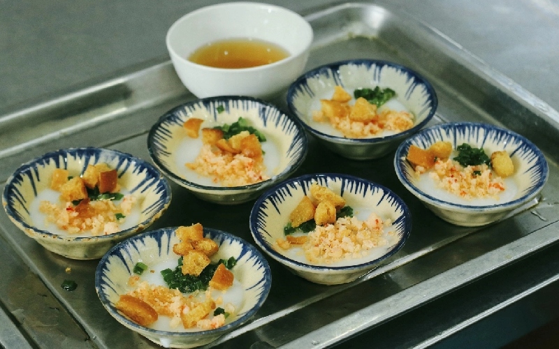 Danh sách 12 món ăn sáng Phú Yên ngon, rẻ, đúng chất miền biển 9