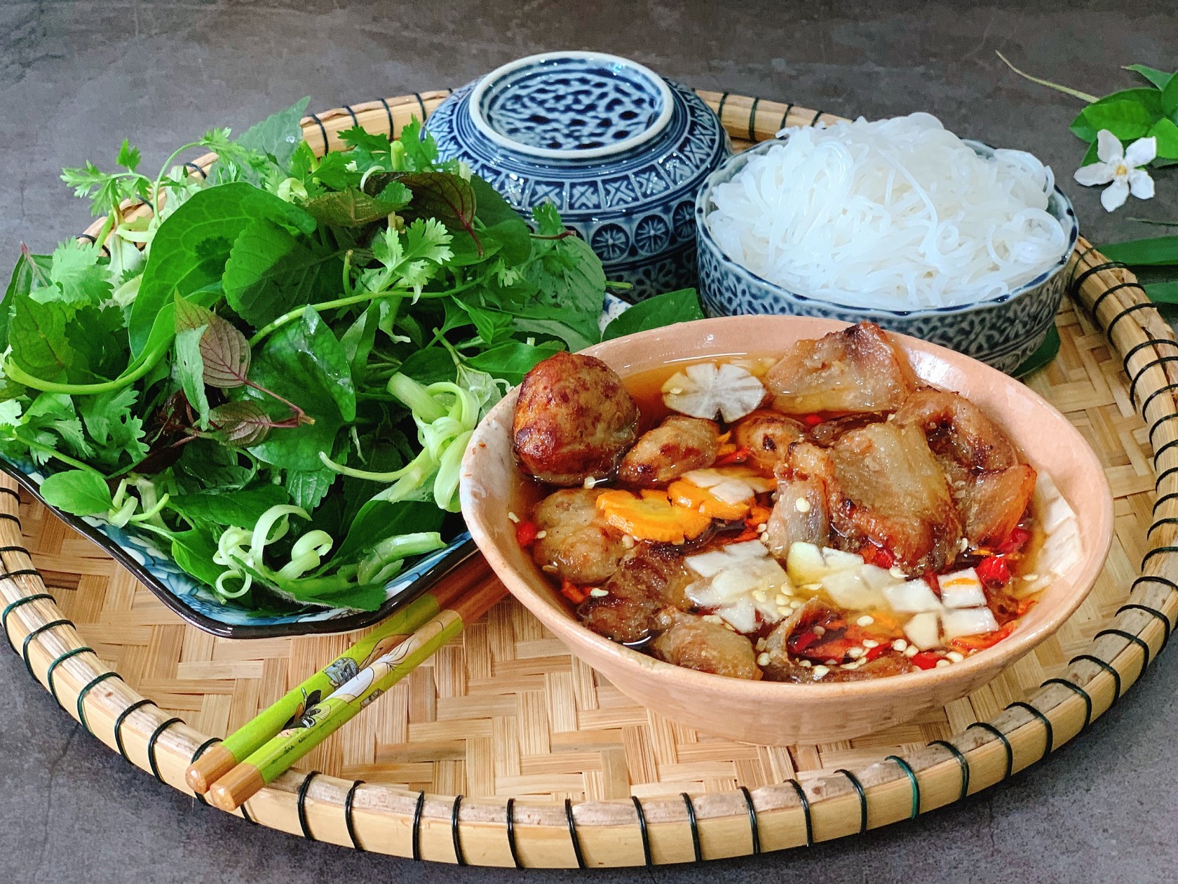 Phá đảo ngày mới với top 9 món ăn sáng Sài Gòn ngon mê mệt 8
