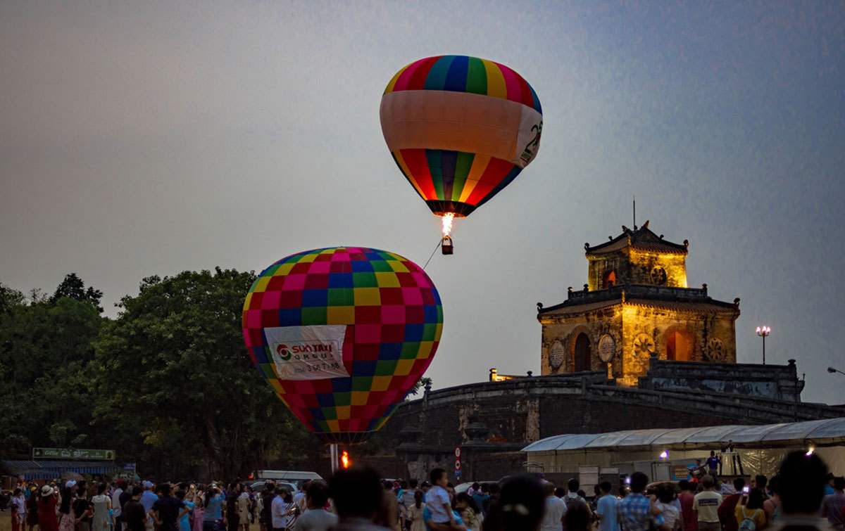 Ấn tượng Lễ hội khinh khí cầu Huế rực rỡ sắc màu 9