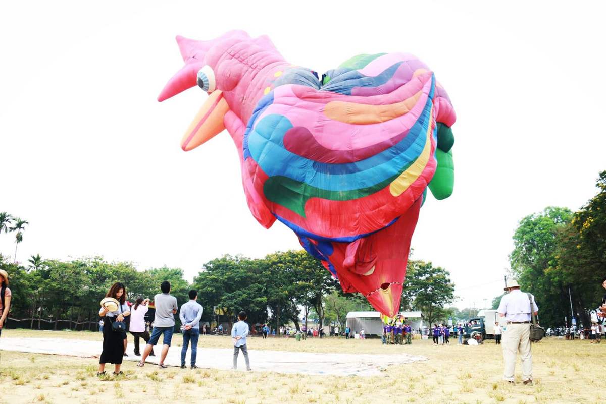Ấn tượng Lễ hội khinh khí cầu Huế rực rỡ sắc màu 8