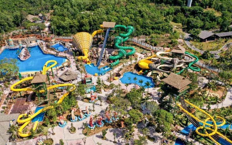 Review Aquatopia: Công viên nước lớn nhất Nam Phú Quốc 2