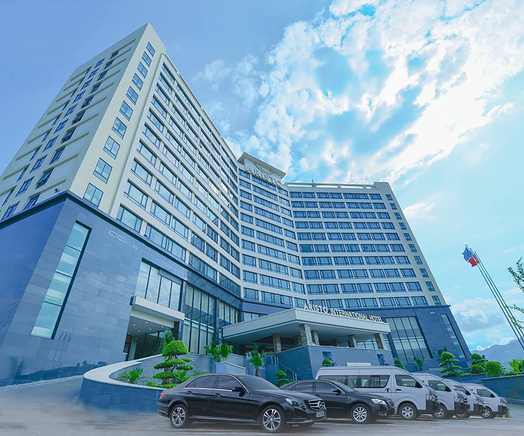 Aristo International Hotel - Khách sạn sang trọng hàng đầu tại Lào Cai 2