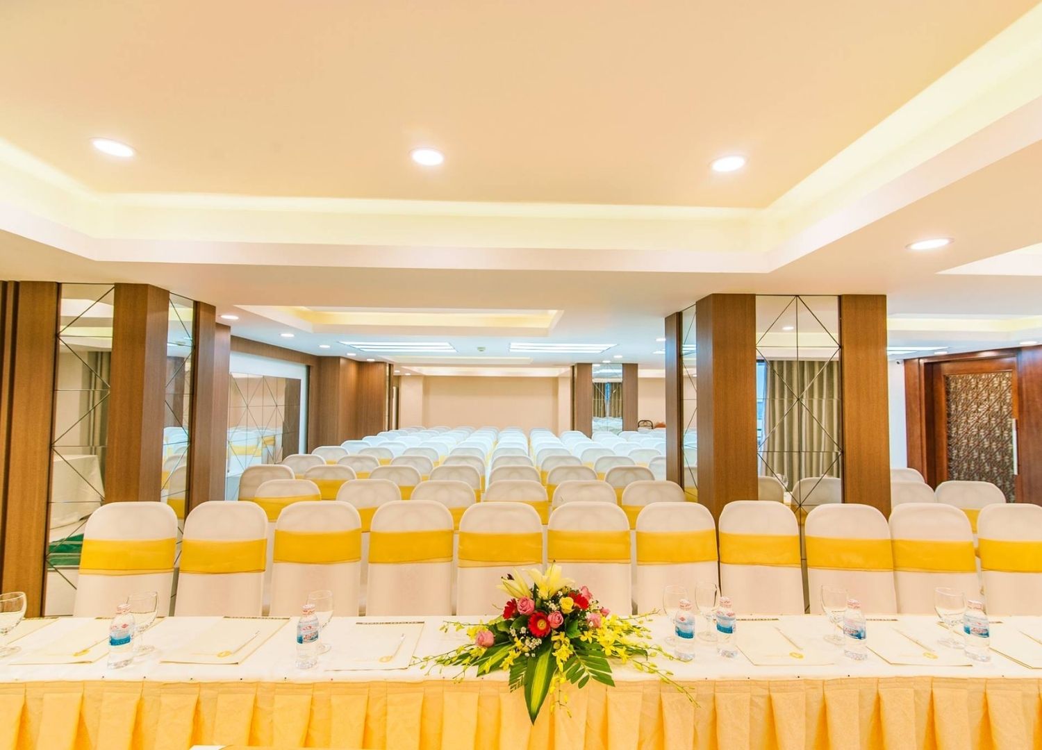 Asia Paradise Hotel, thiên đường Châu Á giữa lòng thành phố biển 26