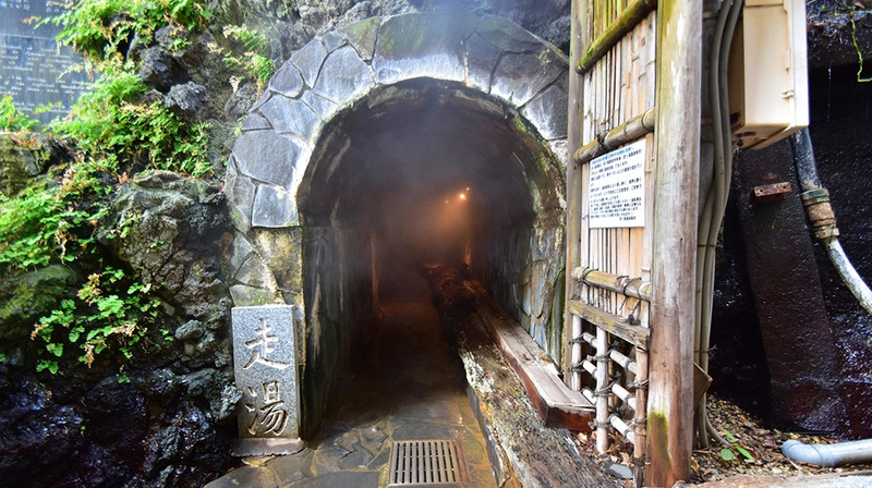 Atami, thiên đường suối khoáng nóng và biển xanh giữa lòng Nhật Bản 4