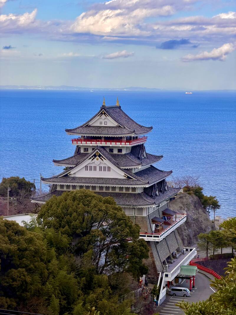 Atami, thiên đường suối khoáng nóng và biển xanh giữa lòng Nhật Bản 7