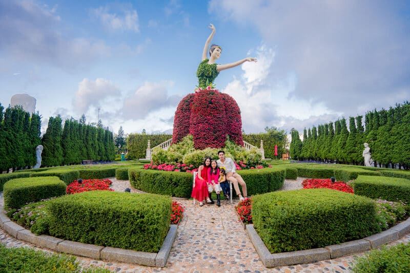 Cẩm nang du lịch Bà Nà Hills: Miền tiên cảnh giữa trần gian Đà thành 9