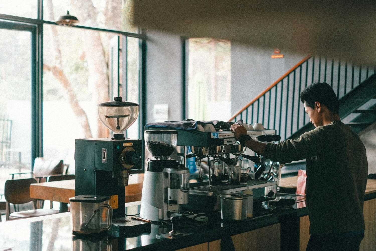 Bạch Dương Coffee Bistro ẩn hiện hòa mình chốn núi rừng Kon Tum 4