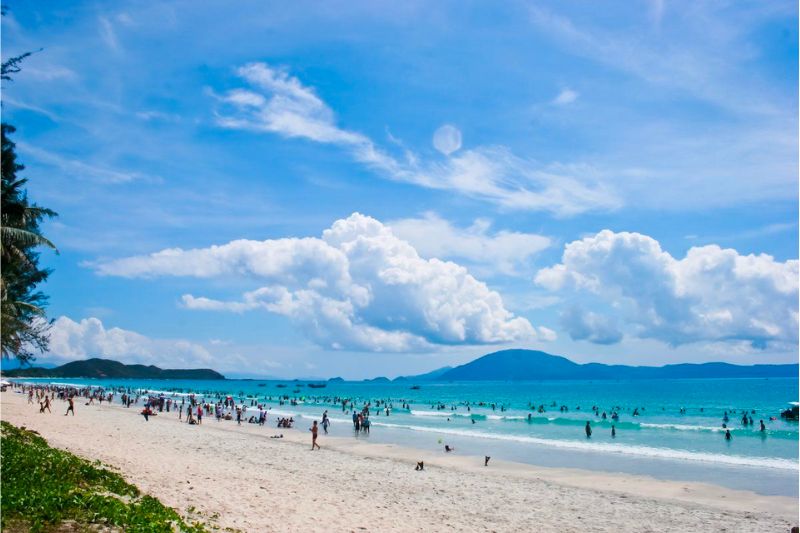 Điểm danh top 10 bãi biển đẹp nhất Việt Nam níu chân khách du lịch 5
