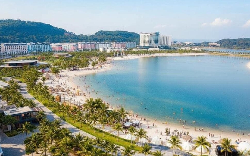 Điểm danh 20 bãi biển đẹp nhất Việt Nam níu chân khách du lịch 12