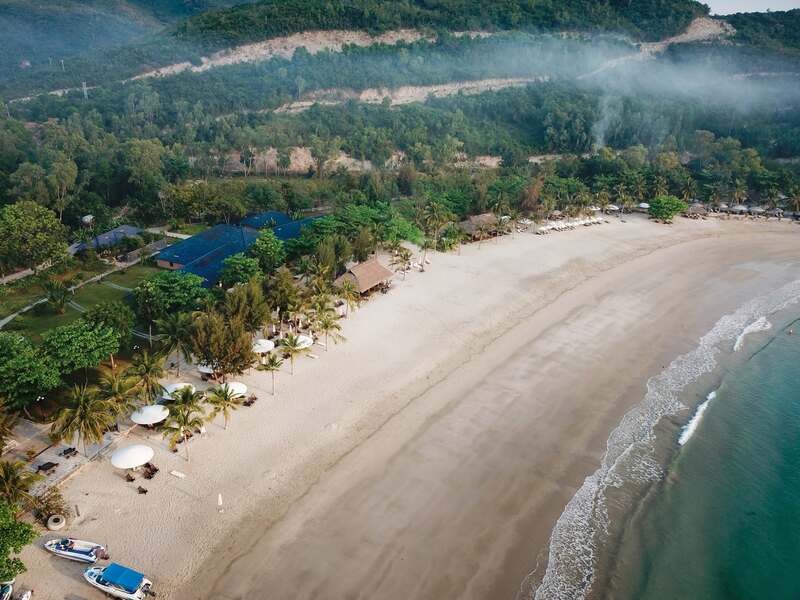 Ghé thăm bãi biển Nhũ Tiên, khám phá vịnh nhỏ hoang sơ và yên tĩnh của Nha Trang 2