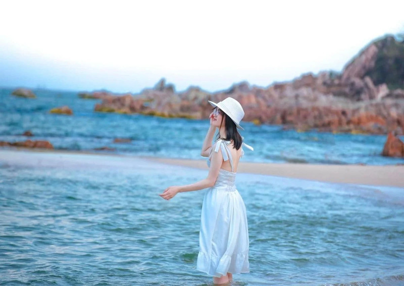 Top 12 bãi biển Quy Nhơn với cảnh sắc hữu tình, làn nước trong xanh 9