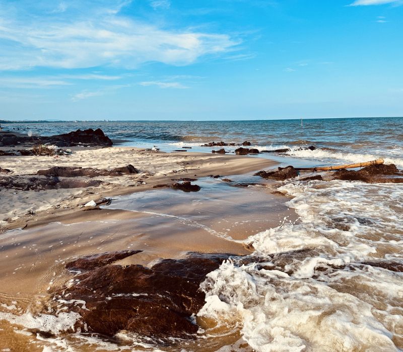 Bãi Đá Đen: Kỳ quan hoang sơ nơi địa đầu tổ quốc 4