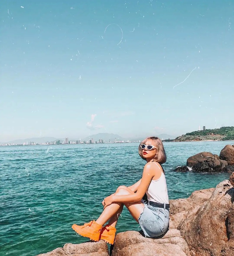 Bãi Đá Đen Đà Nẵng: Thiên đường hoang sơ làm du khách say lòng 8