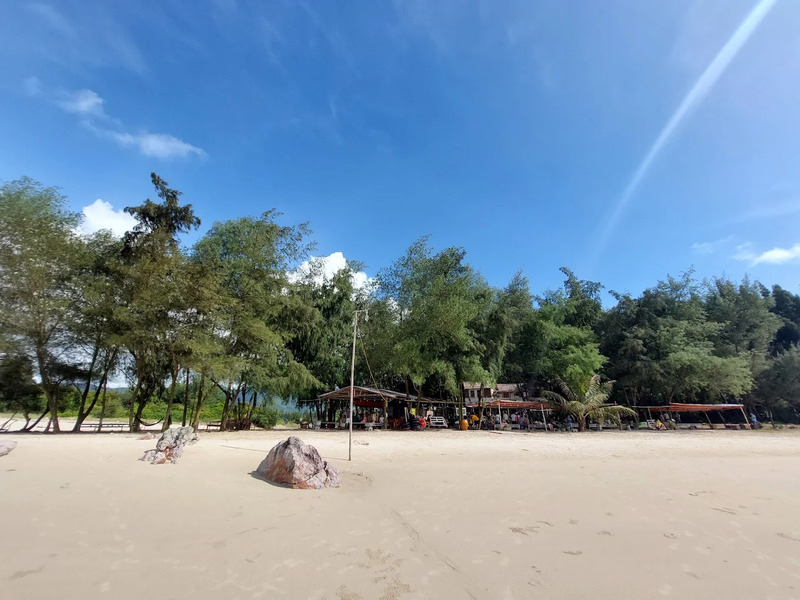Bãi Robinson Quan Lạn, thiên đường biển hoang sơ với vẻ đẹp trong tranh 5