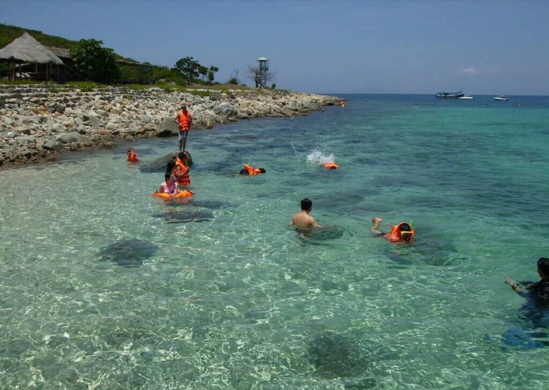 Bãi Sạn, Bãi Sỏi - Điểm đến vô cùng hot được giới trẻ đổ xô tìm kiếm tại thành phố biển Nha Trang 5