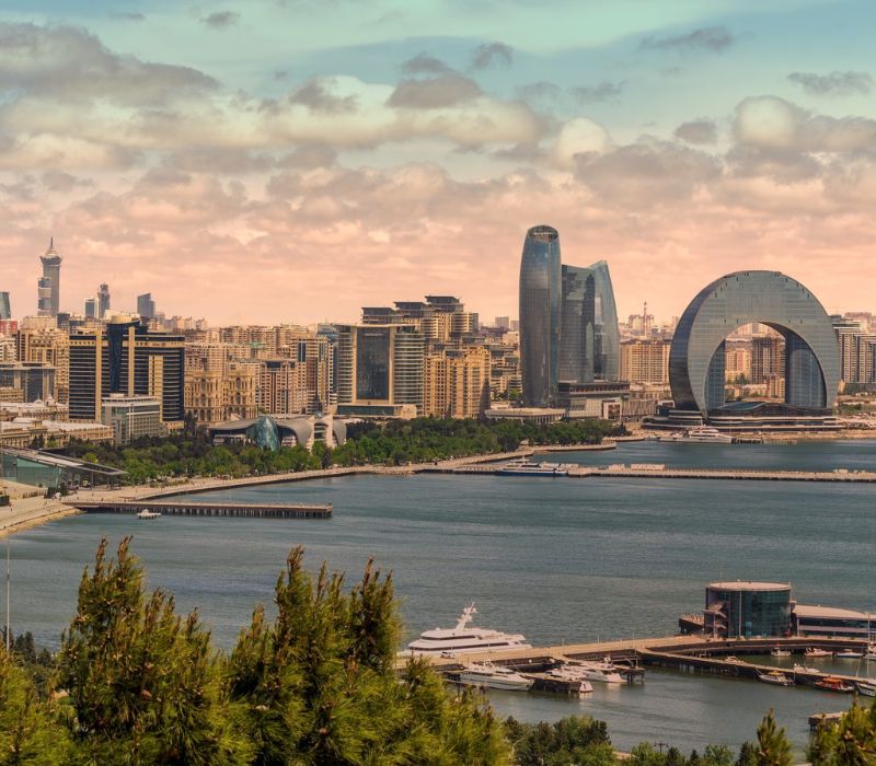 Kinh nghiệm du lịch Baku 2026, ‘thành phố gió và lửa’ tại Azerbaijan 2