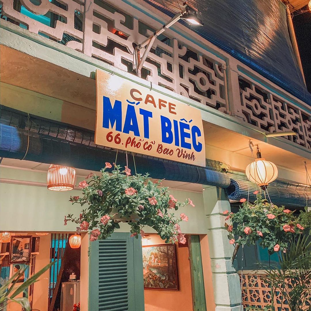 Bạn đã ghé qua quán cafe nổi tiếng phố cổ Bao Vinh Huế chưa? 2