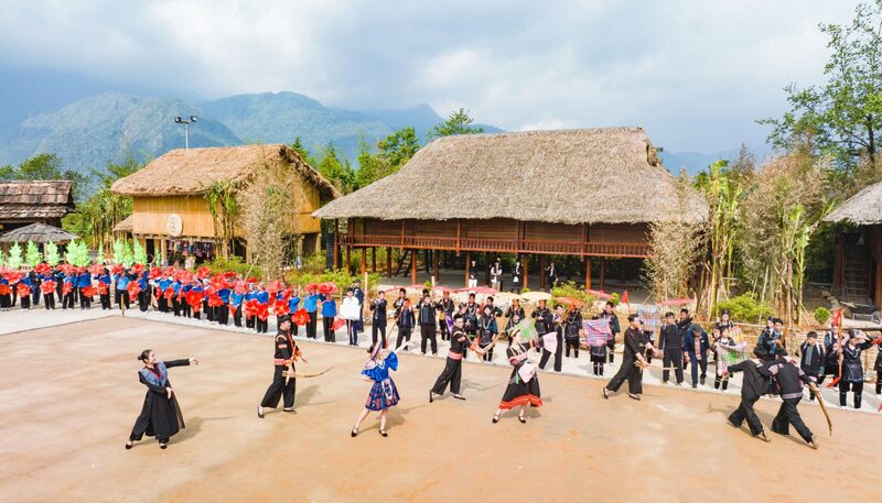 Bản Mây mang đậm hồn Tây Bắc dưới chân Fansipan 2