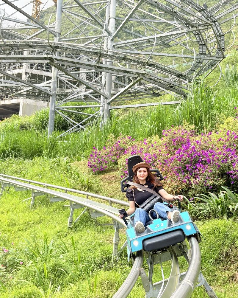 Review xe trượt núi Alpine Coaster ở Bản Mòng Sapa 2