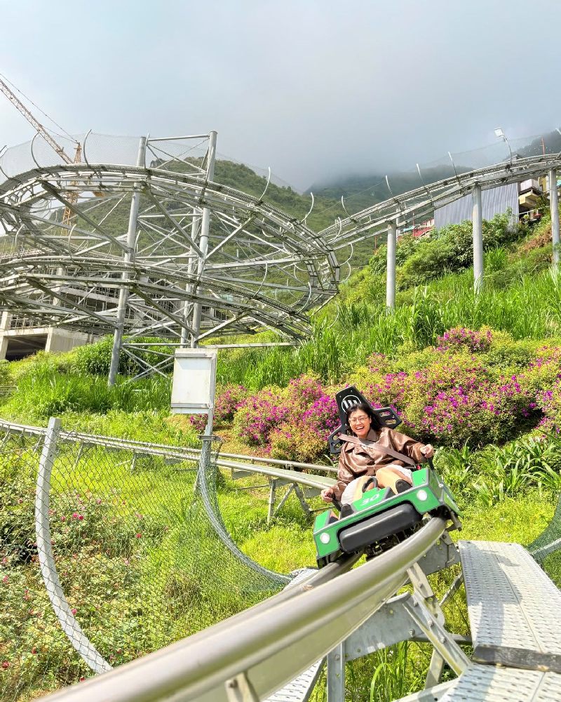 Review xe trượt núi Alpine Coaster ở Bản Mòng Sapa 7