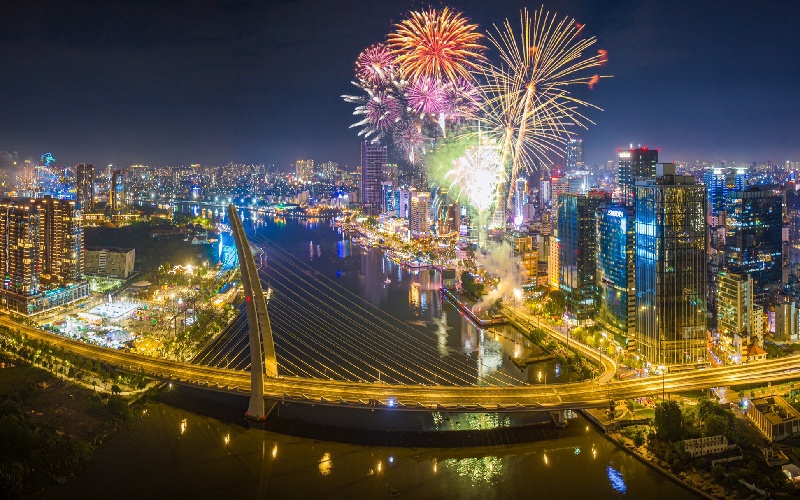 Bắn pháo hoa dịp lễ 30/4 2026 tại TP.HCM: Lịch bắn, địa điểm và hoạt động chi tiết 2