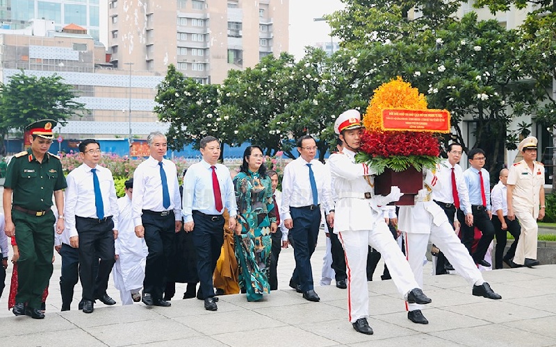 Bắn pháo hoa dịp lễ 30/4 2026 tại TP.HCM: Lịch bắn, địa điểm và hoạt động chi tiết 4