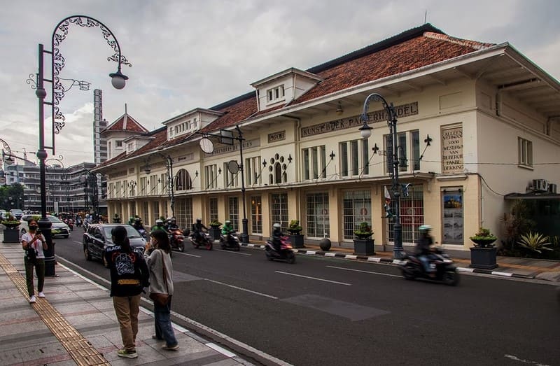 Du lịch Bandung Indonesia, khám phá 'Paris của Java' 5