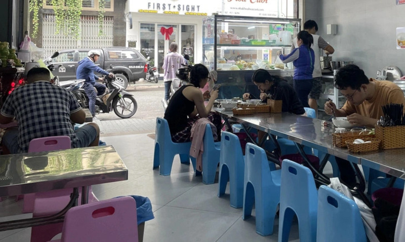 Bánh bèo Cô Mai Phú Yên, hương vị xứ Nẫu vừa vặn giữa Sài Gòn 7
