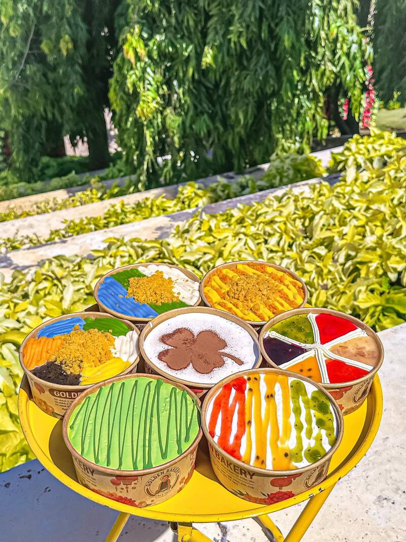 Thưởng thức bánh bông lan trứng muối Vũng Tàu với vị mềm xốp, thơm ngon mùi sữa 7