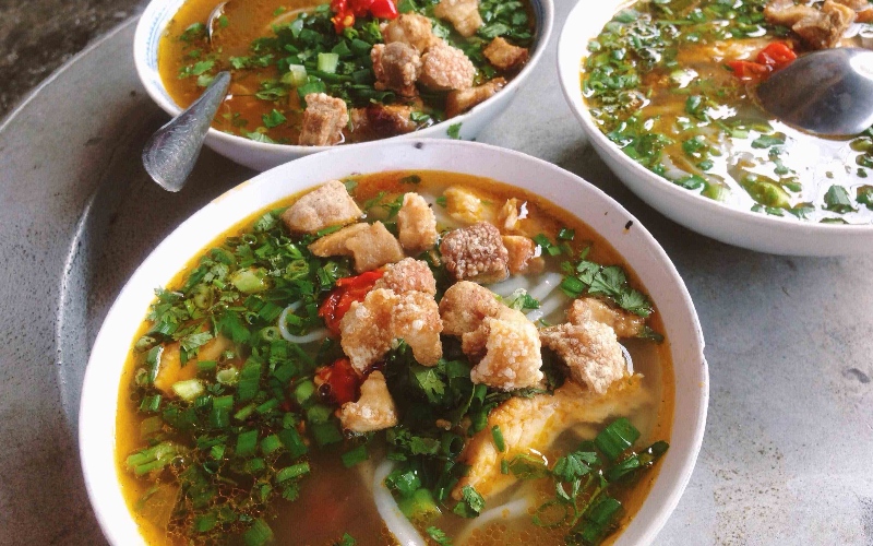 Bánh canh cá lóc – Món ăn dân dã không thể thiếu của người dân xứ Huế 13