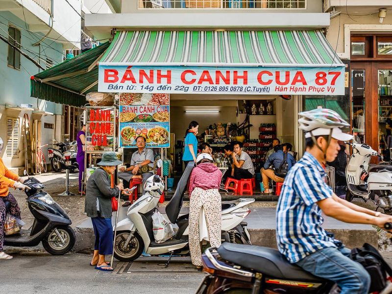 Thưởng thức Bánh Canh Cua 87: Trải nghiệm đáng giá cho tín đồ ẩm thực 2