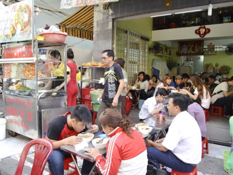 Thưởng thức Bánh Canh Cua 87: Trải nghiệm đáng giá cho tín đồ ẩm thực 6