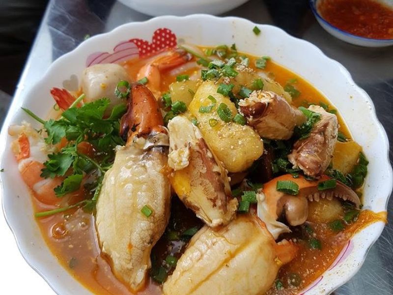 Review Bánh Canh Cua Hẻm 360 giá 300k “đắt xắt ra miếng” 3