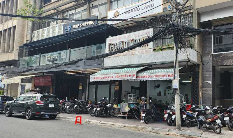 Bánh canh cua Tôn Thất Đạm, quán ngon quận 1 nức tiếng gần xa 2