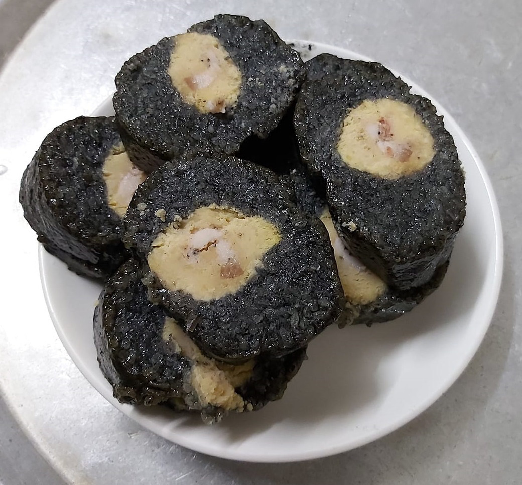 Bánh chưng đen Mường Lò - Đặc sản nổi tiếng của dân tộc người Thái 3
