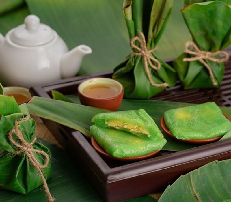 Bánh cốm: Tìm lại hương vị mùa thu qua các hàng nổi tiếng 7
