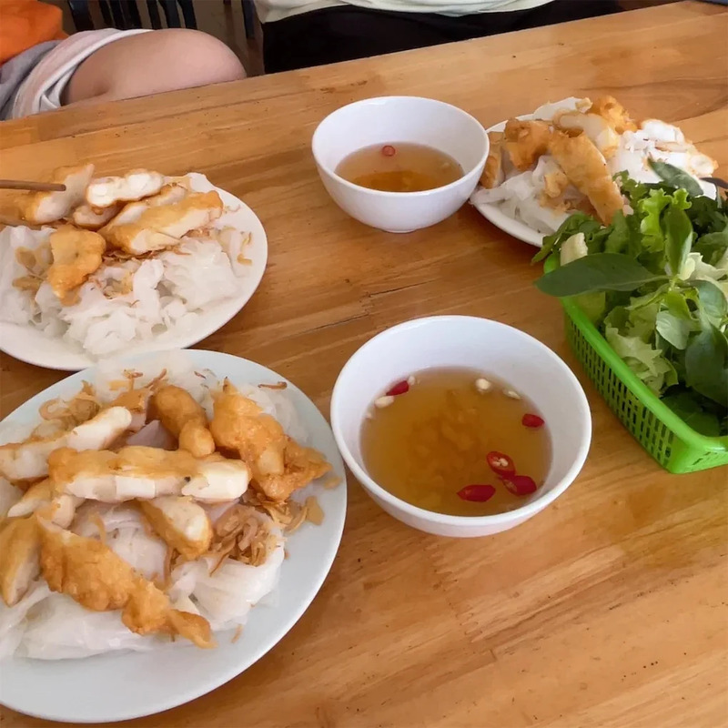 Bánh cuốn chả mực Hạ Long - Món ăn gây thương nhớ của vùng đất mỏ 15