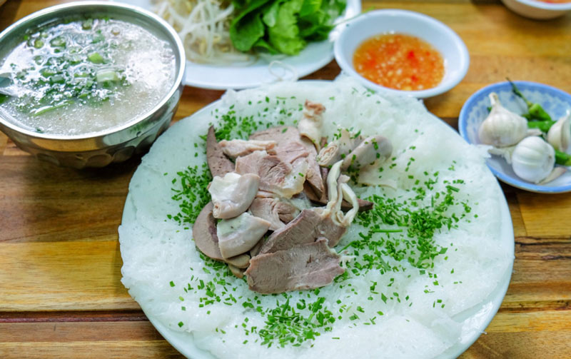 Thưởng thức bánh hỏi An Nhứt, đặc sản nức tiếng Vũng Tàu 7
