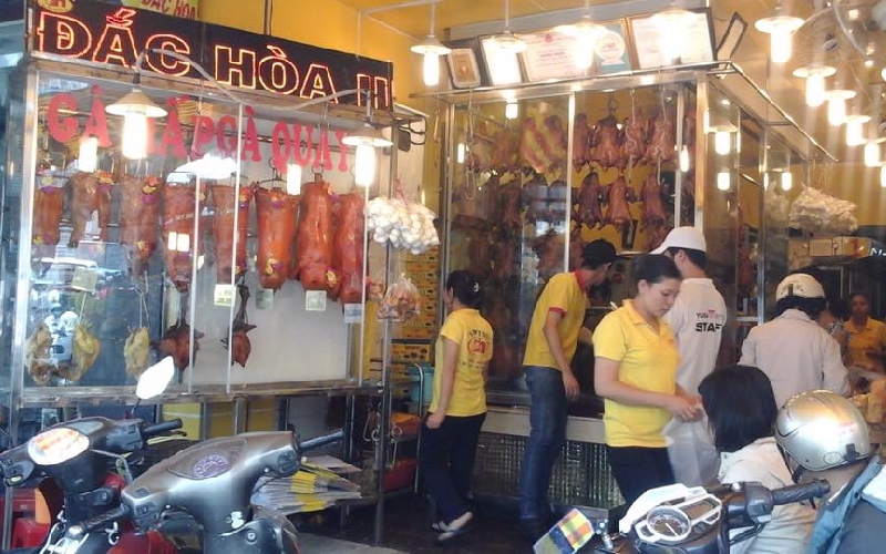 Bánh hỏi heo quay Sài Gòn: Top 8 địa chỉ ngon và giá hợp lý 2