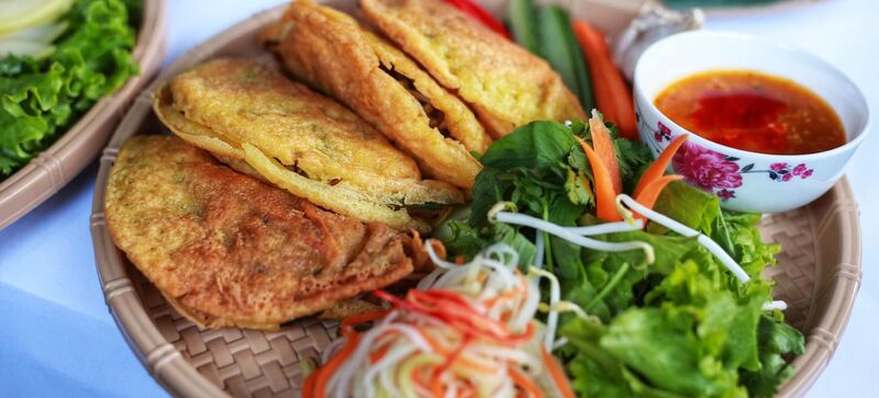 Bánh khoái Quảng Trị, hương vị bánh giòn nước lèo độc đáo 4
