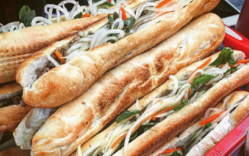 Top 15 quán bánh mì Đà Nẵng ngon nức tiếng 8