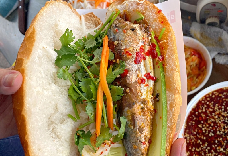 Top 9 tiệm bánh mì Sài Gòn nổi danh và thơm ngon nức tiếng 8