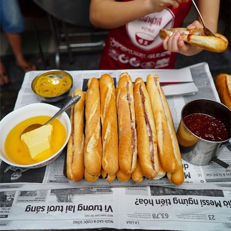 Săn lùng 10 quán bánh mì que Đà Nẵng nổi tiếng ăn là ghiền 2