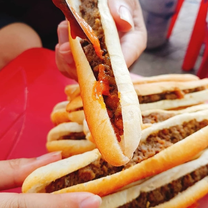 Top 15 quán bánh mì que Hải Phòng ngon, ăn một lần nhớ mãi 2